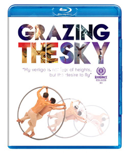 Grazing the Sky | A ras del cielo  |   Blu-Ray